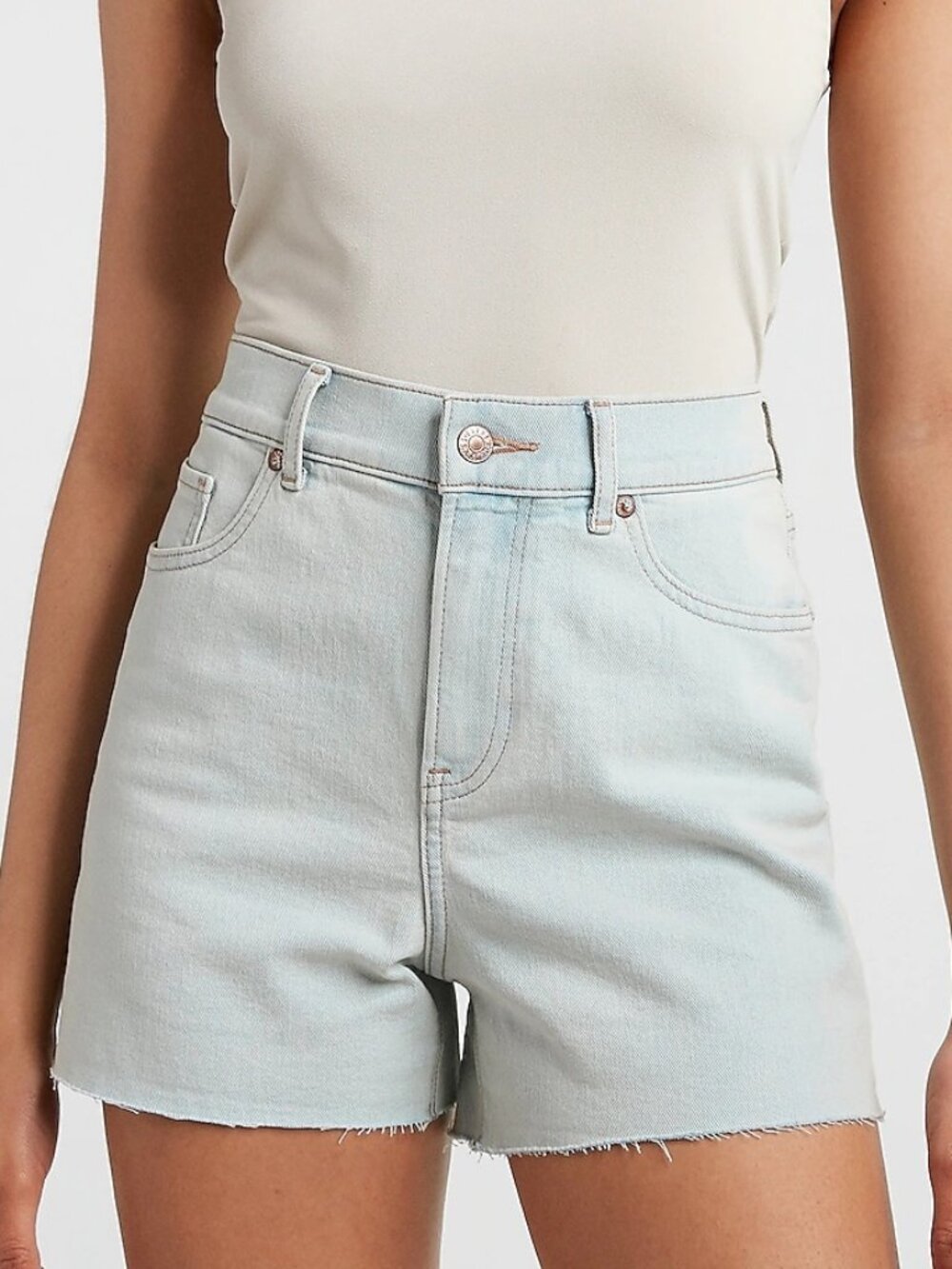 Express Light Wash High Waisted Raw Hem Casual Jean Shorts SZ 2